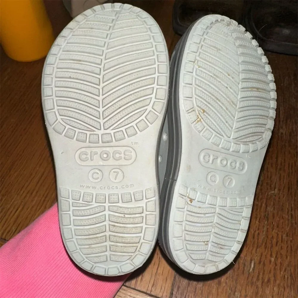 Crocs Kids Bump It Slip-On Water Sandals Gray Size C7 Unisex